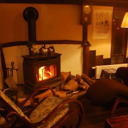 古民家の宿 ふるま家 Furumaya House Gastronomic Farmstay In Deep Kyoto Fukuchiyama Buitenkant foto