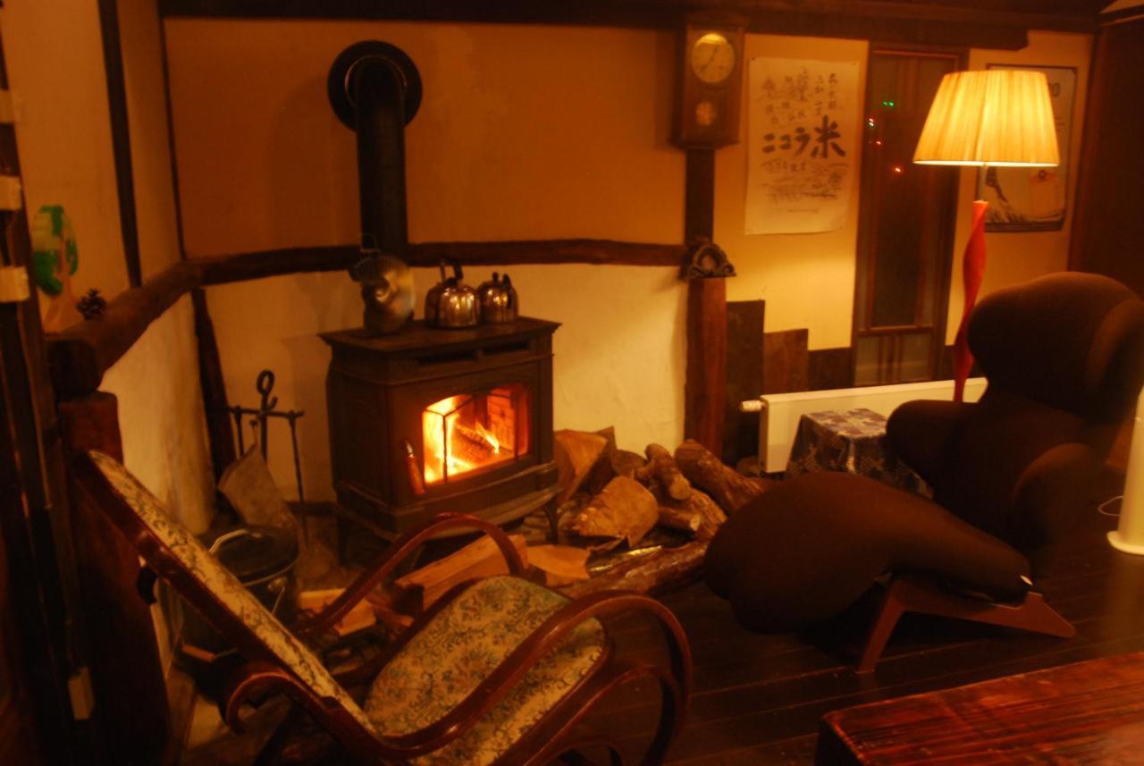 古民家の宿 ふるま家 Furumaya House Gastronomic Farmstay In Deep Kyoto Fukuchiyama Buitenkant foto