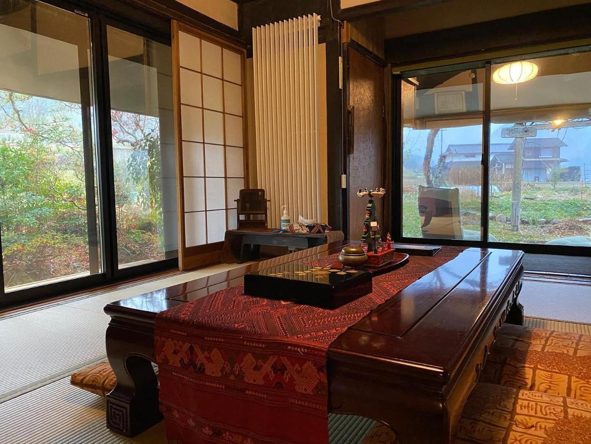 古民家の宿 ふるま家 Furumaya House Gastronomic Farmstay In Deep Kyoto Fukuchiyama Buitenkant foto